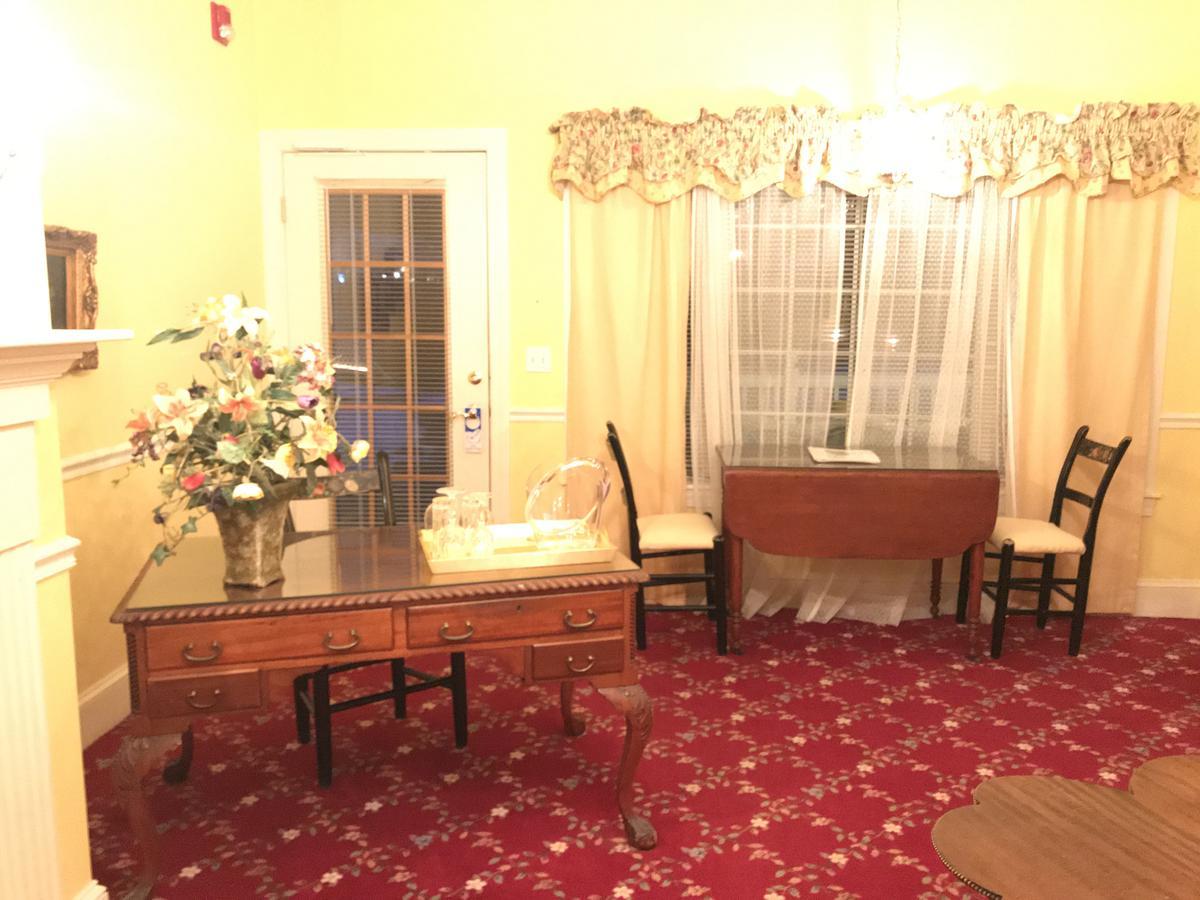 1896 House Country Inn - Barnside Inn Williamstown Buitenkant foto